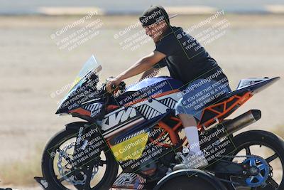 media/Oct-02-2025-Racers Edge (Thu) [[2c91cb6ab3]]/2-A Group/Session 5-Turn 12 (130pm)/